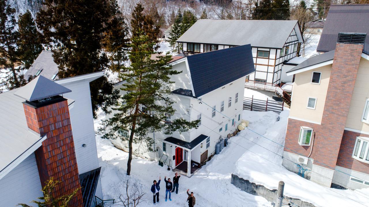 Red Door Lodge Hakuba Ngoại thất bức ảnh